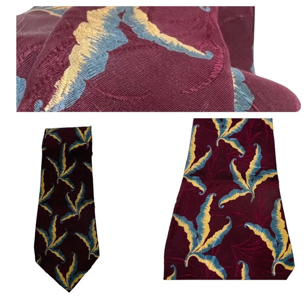 Vintage Giorgio Armani Cravatte Maroon Jacquard Plants Tie